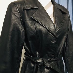 Jacqueline Ferrar 90’s Genuine Leather Belted Jacket